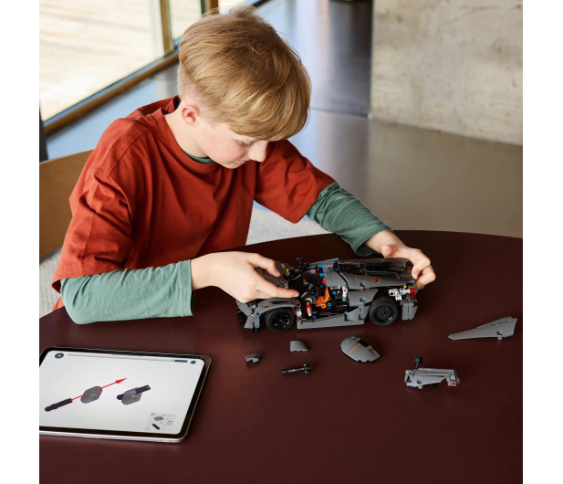 LEGO Technic 42173 Koenigsegg Jesko Absolut - 1266092 - zdjęcie 9